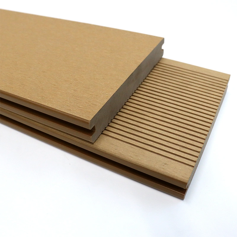 Waterproof Wholesale Composite Outdoor Engineered Flooring Board Anti-Slip WPC Decking