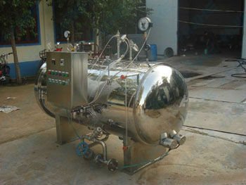 Autoclave for food