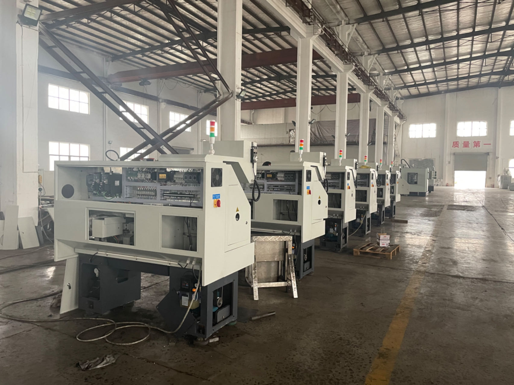 Flat Bed CNC Turning Lathe CK6132 with Fanuc, Siemens, GSK CNC System