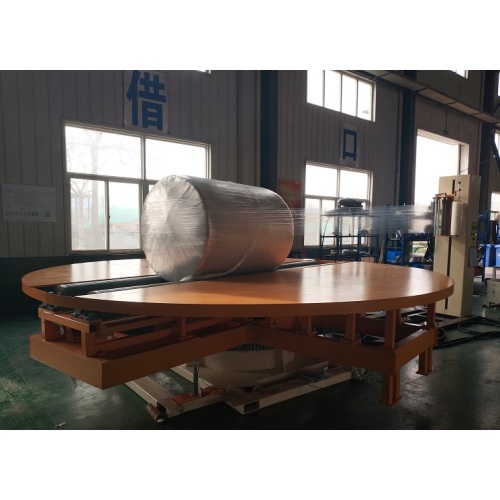 Automatic paper reel wrapping machine