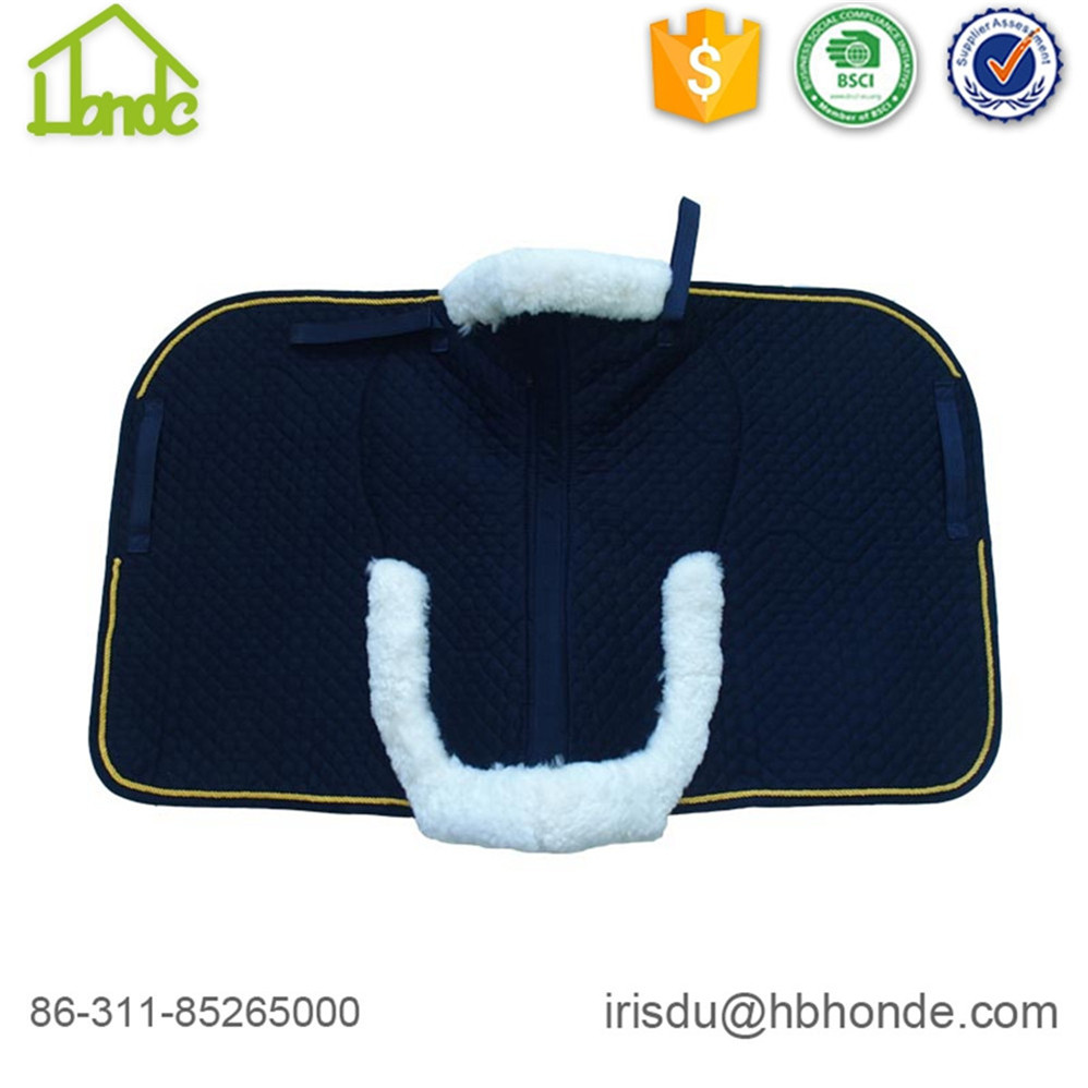 Different Piping Caparison Sheepskin Horse Saddle Pad