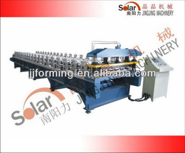 Roofing panel roll forming machine