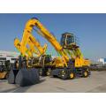 Tyre mounted Steel Material Handler