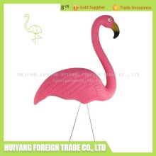 hand painted plastic pink flamingo for lawn ornament and garden decoration