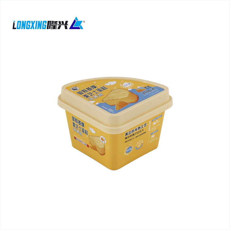 200ml custom packaging triangle PP plastic food cake ice cream cup box container with lid