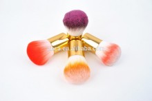kabuki makeup brush