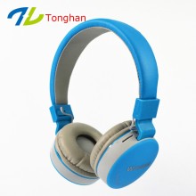 2016 new Bluetooth wireless Headphones with sd card and FM function