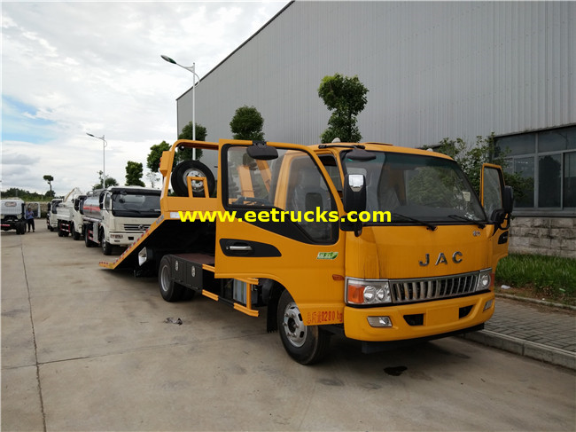 130HP 4x2 3 Ton Tow Trucks