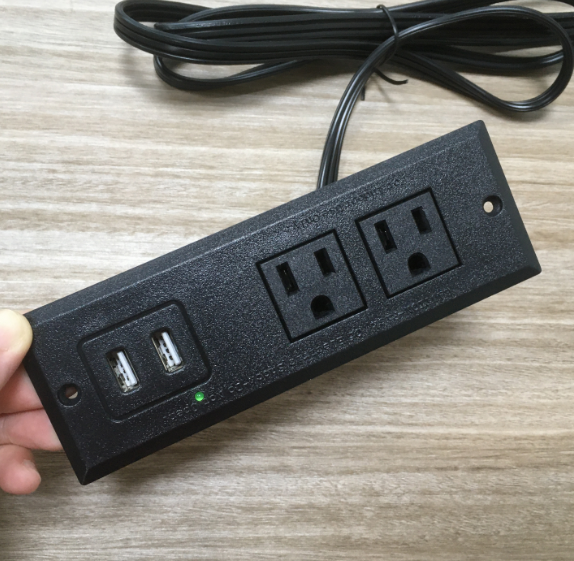 Tomacorriente de escritorio Desk Power Outlet
