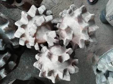 all sizes steel tooth used tricone bit