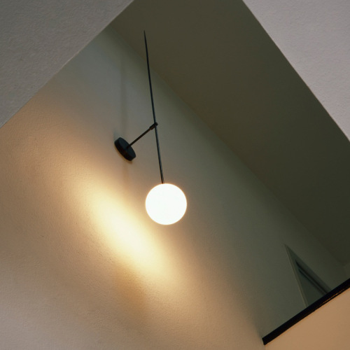 LEDER Black Reading Wall Lamp