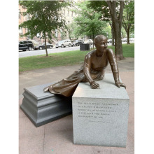 Hot sale indian brass lying lady statue