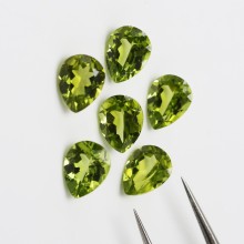 Natural Peridot Pear Shaped Faceted Teardrop Loose Stones