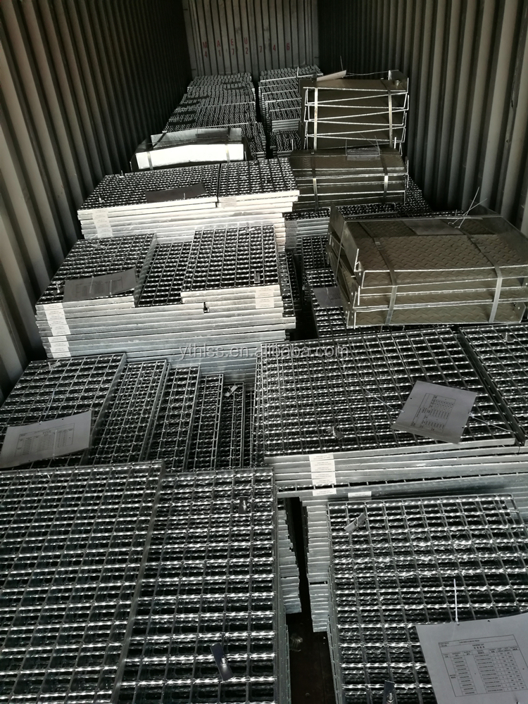 Galvanized Walkway Floor Steel Gratings Platform with Kickplates