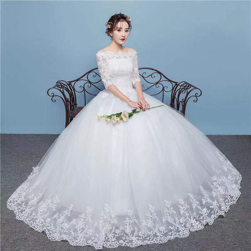 2021 newest style long sleeve lace plus size bridal dress high quality layers of soft tulle ball gown wedding dress