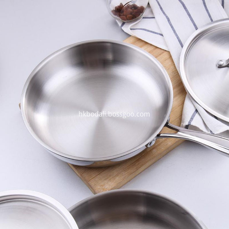 Stainless Steel Pan Brown Stains