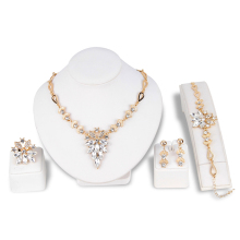 Classic Hot Selling Crystal Grape Necklace and Earring Set in Gold