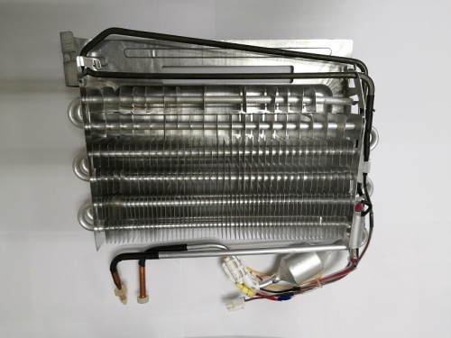 Evaporator tabung tembaga tipe sirip aluminium pendingin