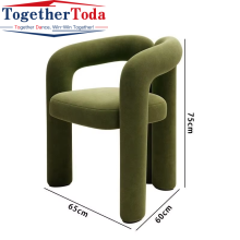 Fabric lounge chair is full of artistic sense