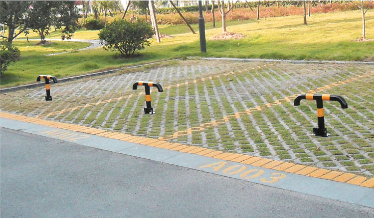 Traffic Speed Bump From Manufacturer, Road Safety Equipment Space Lock/