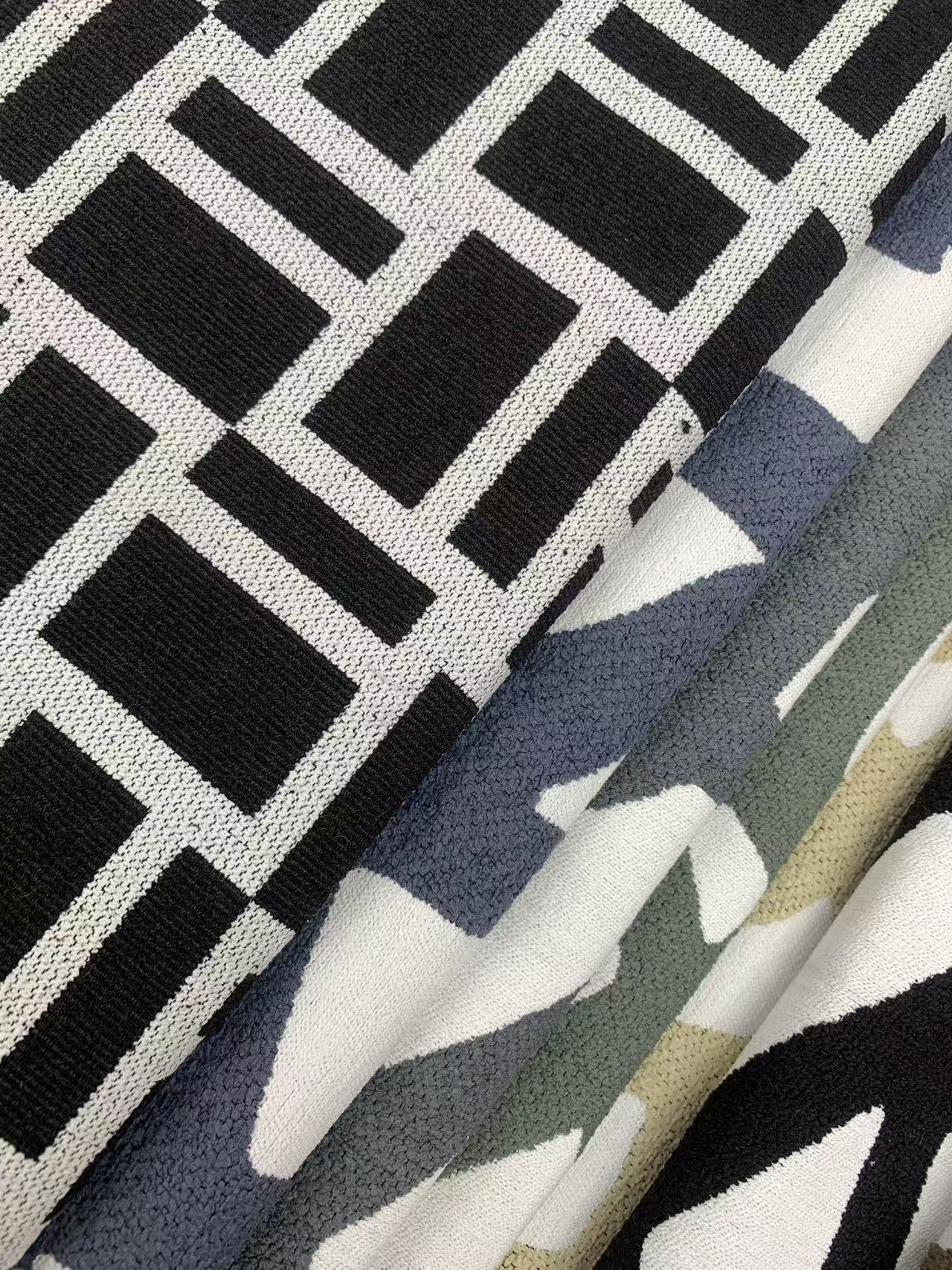 Πολύχρωμο γεωμετρικό ύφασμα ταπετσαρίας Multi Color Geometric Upholstery Fabric