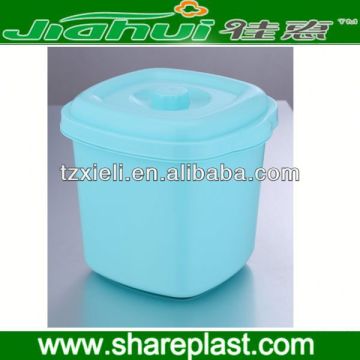 2013 Hot large flat plastic storage boxes