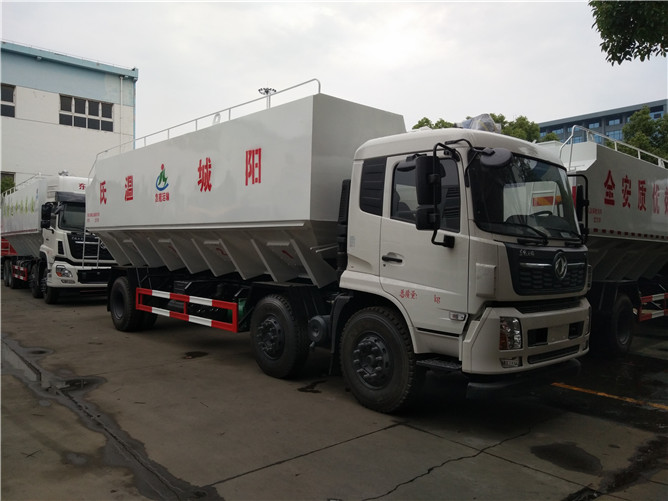 30cbm Dongfeng wingi wa malori ya usafirishaji wa malisho