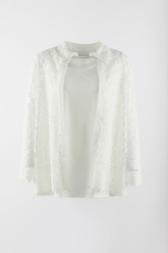 2 fer 1 outer wear in white