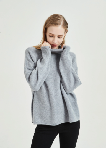 pure cashmere women sweater with seamless technology