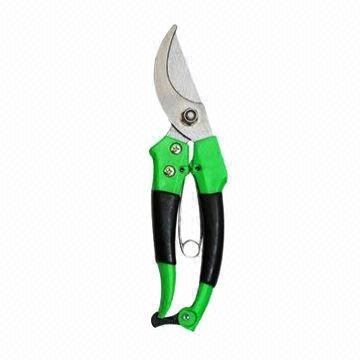 8-inch pruning shear, made of carbon steel, green/black handle colors