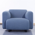 Niebieska, nowoczesna sofa z pojedynczą tkaniną