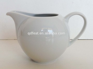 white durable porcelain milk jug for wholesale