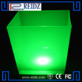 Cubo de hielo con cambio de color a control remoto con leds