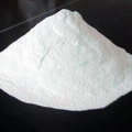 Poudre de carbonate de sodium dans des sacs