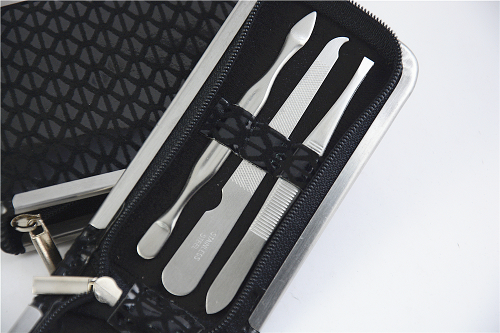 Bonito set de manicura Nice Manicure Set