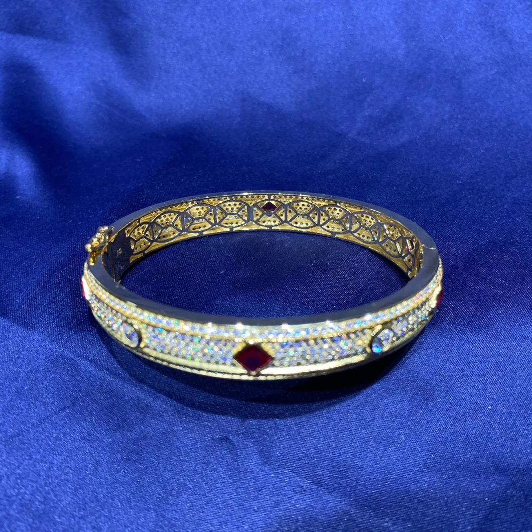 2021 New Arrival CZ Stone Women Bangle