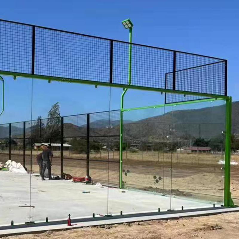 Весл теннисный корт Paddle tennis court