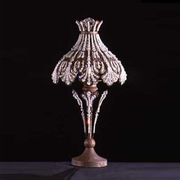 Traditional crystal table lamp