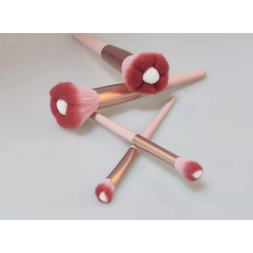 2022 New Design Exquisite Small Daisy Makeup Brush Set 4pcs OEM Pink Brushes