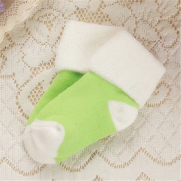 BST-92 Bright Green Color Knitted Warm Thick Full Terry Infant Socks for Wholesale