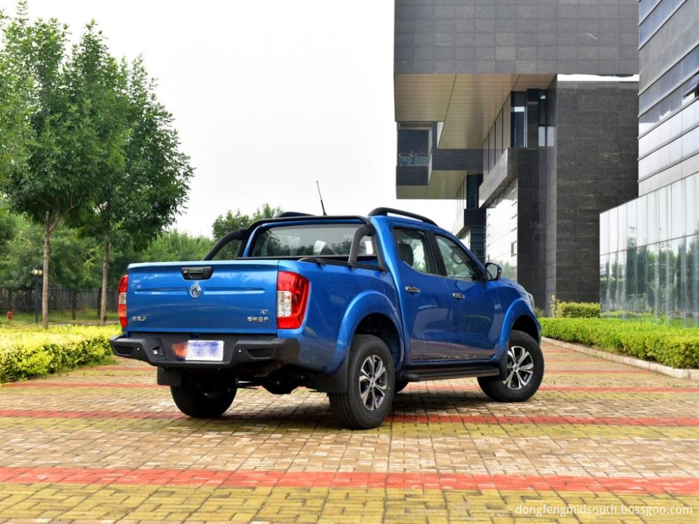 Пикап Dongfeng Rich6, вид сзади Dongfeng Rich6 Pickup Rear View