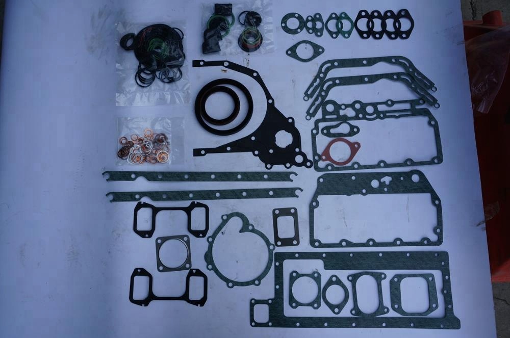 Deutz Gasket set BF4M1013C full gasket .