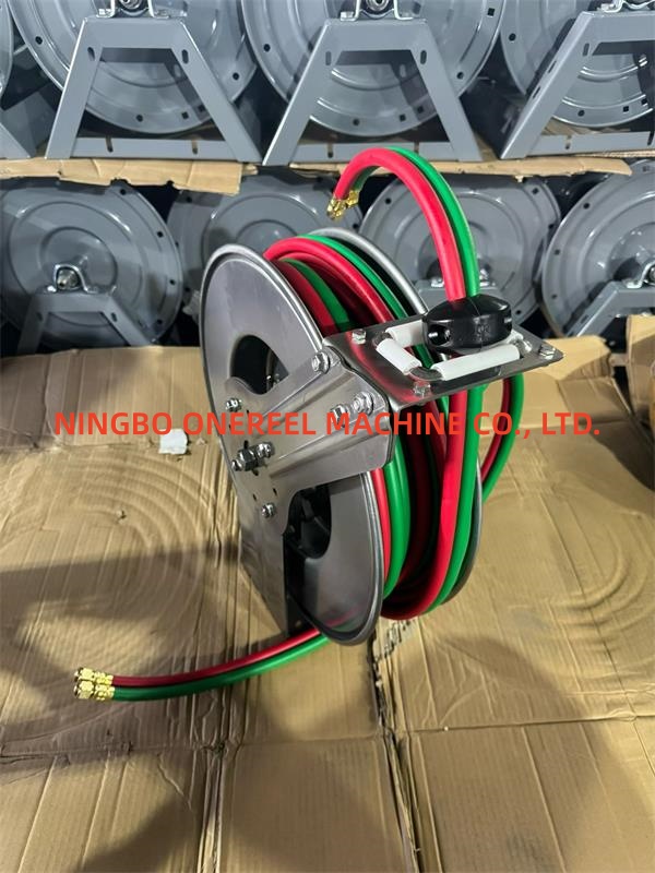 Retractable Welding Double Hose Reel 1 Retractable Welding Double Hose Reel 1