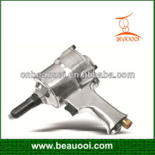 Air riveter with pistol type