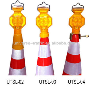 High visibility traffic solar warning lamps