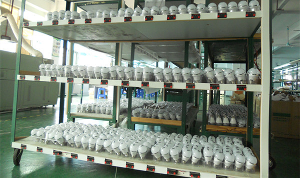 CE&RoHS  LVD BIS ISO9001 Approved Aluminum led bulb 6500k e26 e27 led lamp 80 watt equivalent 1100lm led bulb