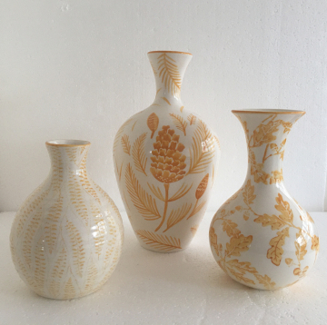 New leaf pattern under glazed ceramic vase