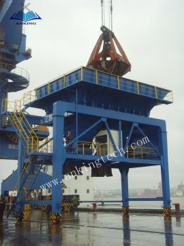 Port Rubber-tyred type hopper
