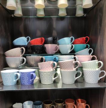 Stoneware embossed soup mug