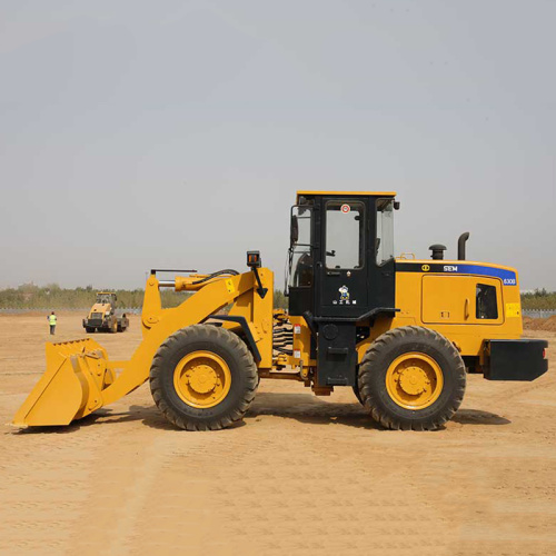 SEM630B carregadeira de rodas de 3ton com várias ferramentas de trabalho